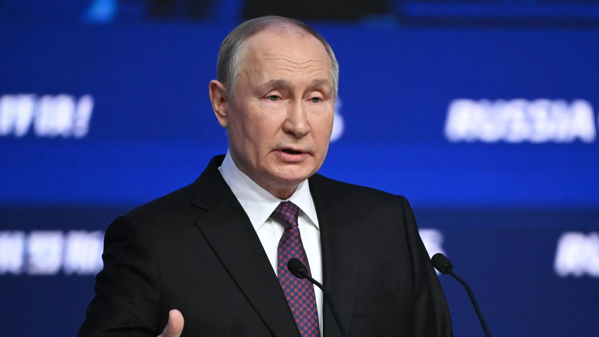 Putin: Rusiya və ABŞ-ın iqtisadi əməkdaşlığı bərpa etməsi üçün siyasi qərar lazımdır