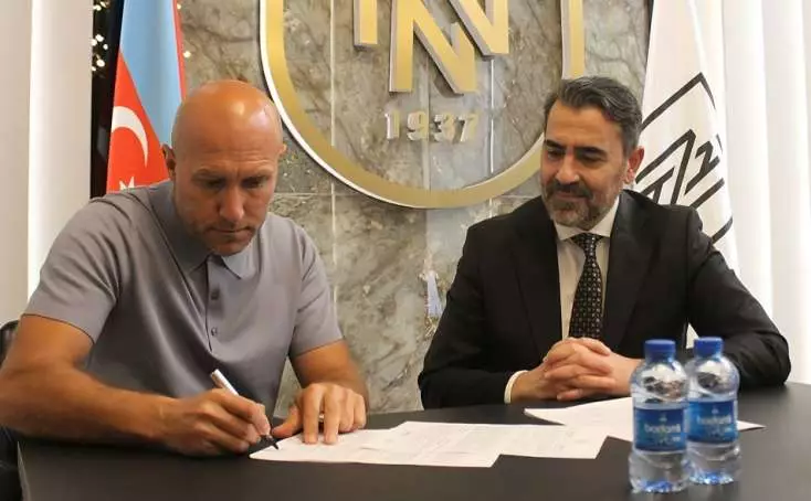 Abbasov "Neftçi"də bu qədər maaş alacaq - MƏBLƏĞ