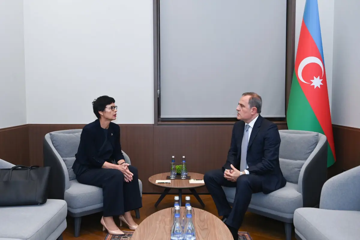 Komissar: Aİ Azərbaycanla əlaqələri daha da irəli aparmağı planlaşdırır