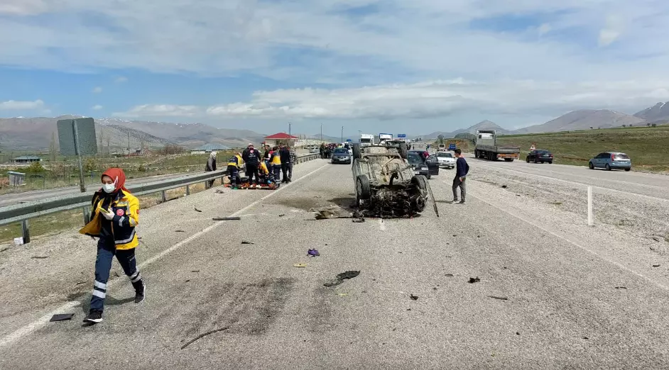 Kahramanmaraşda qəza nəticəsində 4 nəfər ölüb, 3 nəfər isə yaralanıb