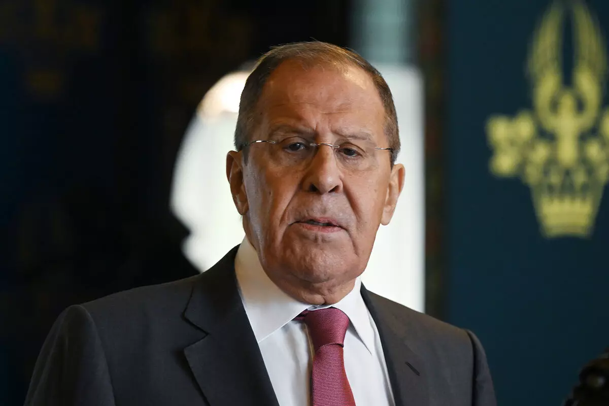 Lavrov İranın nüvə obyektlərinə hücum təhlükəsini şərh edib