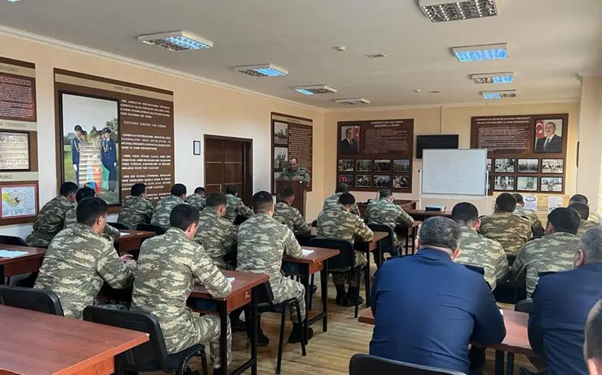 HHQ-nin hərbi hissəsində qrup rəhbəri müsabiqəsi keçirilib