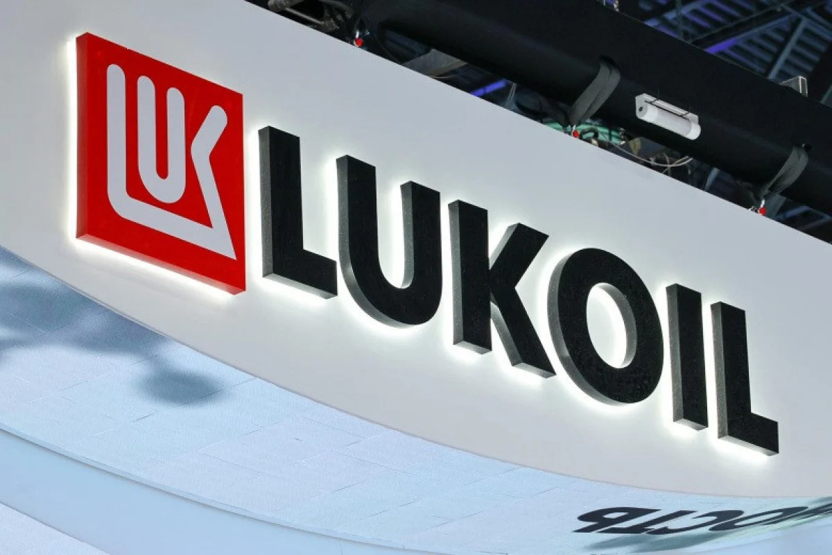 “Lukoil” xarici aktivlərinin əksəriyyətini satır