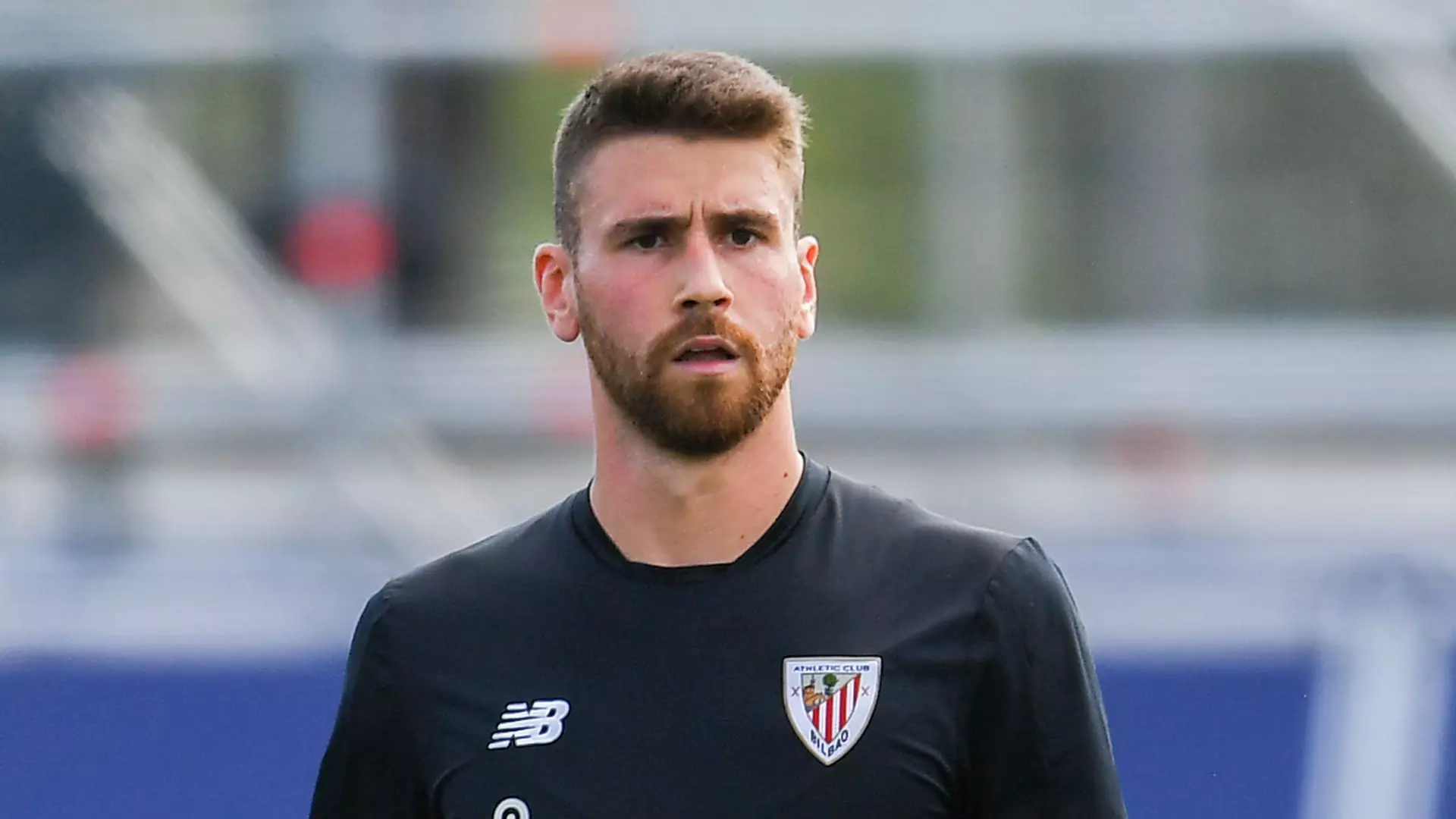 İngiltərə nəhəngi İspaniya millisinin qapıçısına elçi düşdü