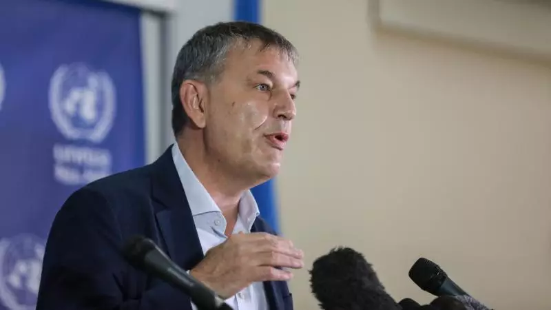 UNRWA-nın Baş Komissarı: "Qəzzada təhlükəsiz yerin nə demək olduğunu bilmirəm"