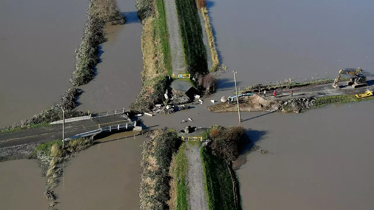 Kanadada daşqınlar nəticəsində 4 nəfər itkin düşüb