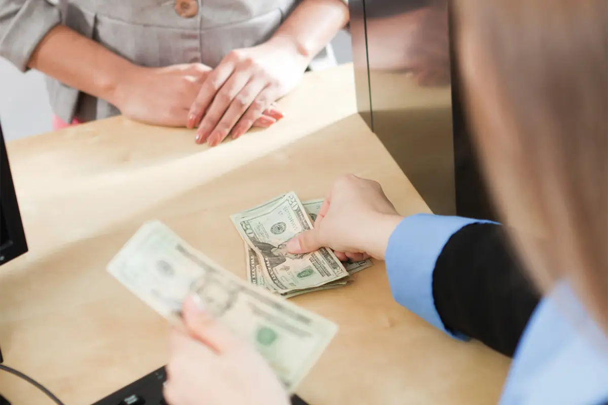 Xarici maliyyə mənbələri ilə bağlı bank əməliyyatları sərtləşdirilib