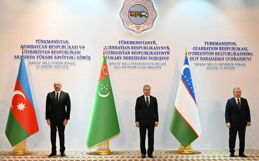 Liderlər arasında yüksəksəviyyəli görüş keçirilib - YENİLƏNİB