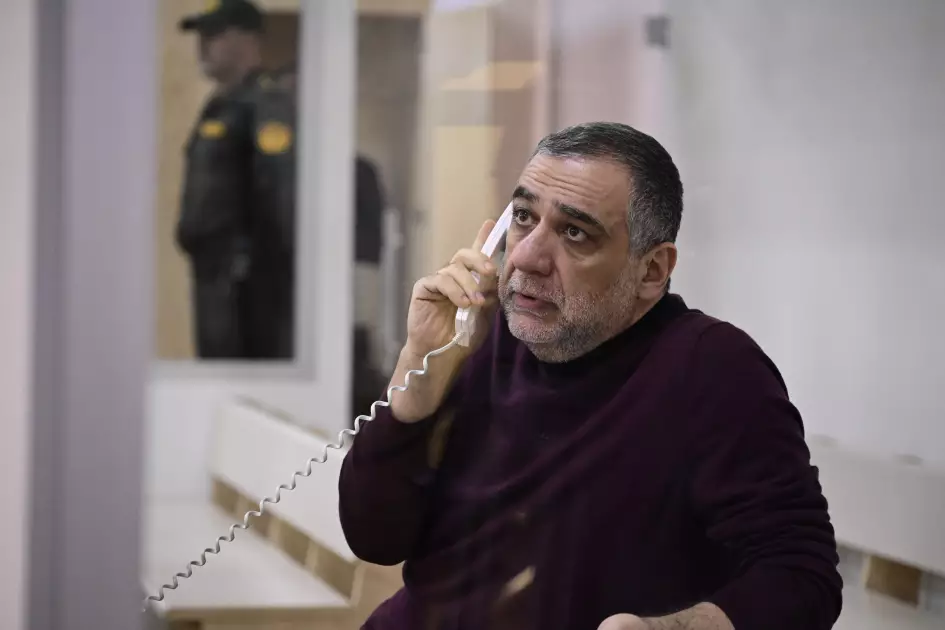 Ermənilərin məhkəməsi davam etdirilir - FOTOLAR