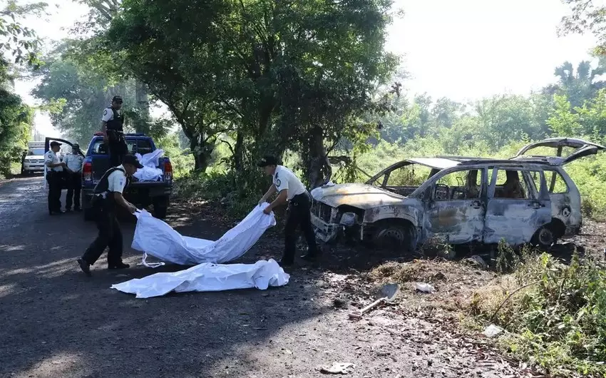 Qvatemalanın cənubunda avtomobil qəzasında altı nəfər həlak olub
