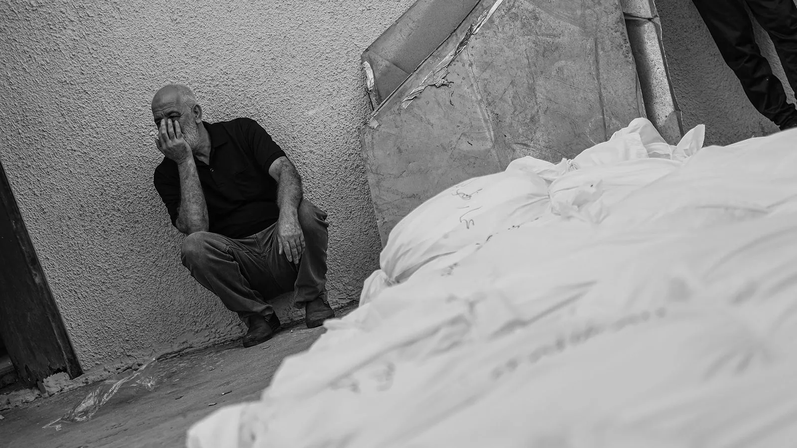 "Gözümüzün qabağında soyqırımın törədildiyinin şahidi oluruq" - BMT rəsmisi