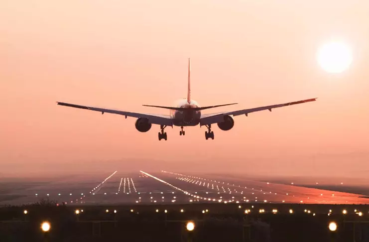 Rubionun təyyarəsi geri qayıtdı