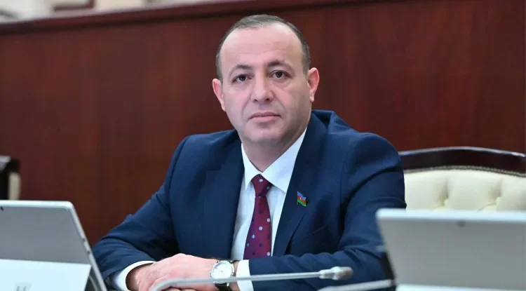 “Məktəb divarları arasında silah varsa, ciddi boşluqlar var” – Deputatdan hadisəyə MÜNASİBƏT