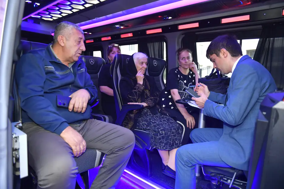 Xocalının Şuşakənd kəndinə və Xocavənd rayonunun Qırmızı bazar qəsəbəsinə köç karvanı yola salınıb