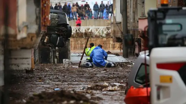 Türkiyədə sel nəticəsində ölənlərin sayı artıb - YENİLƏNİB
