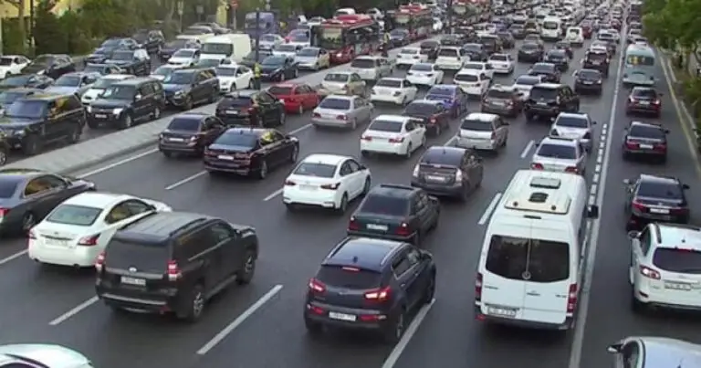 Bakıda bu yollarda sıxlıq var - SİYAHI