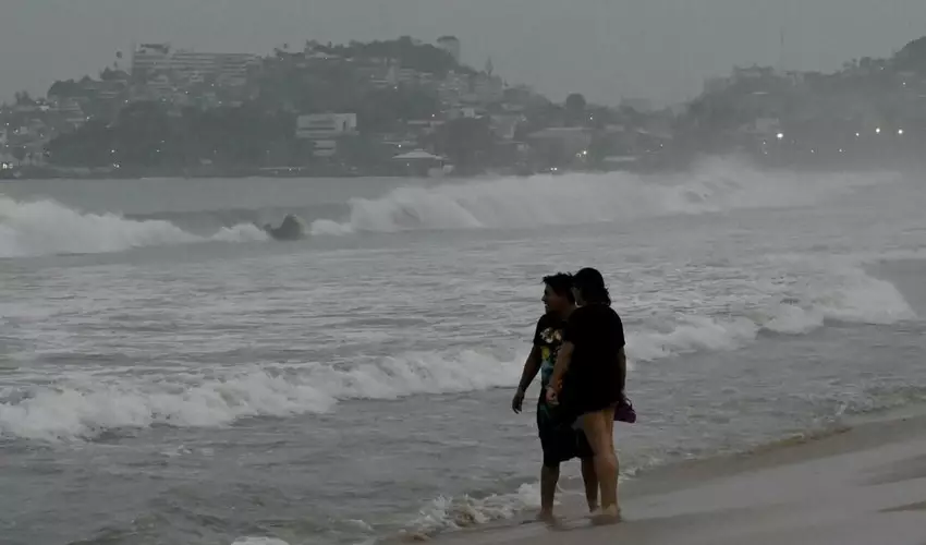 Meksikada qasırğa 27 nəfərin həyatına son qoydu