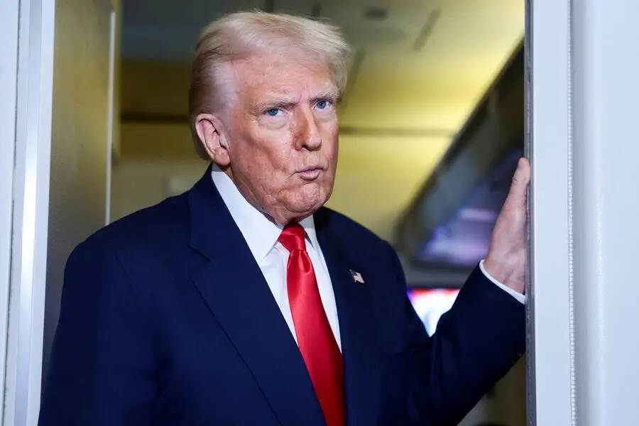 Tramp tariflərin qaldırılacağı təqdirdə ABŞ-nin nəticələri ilə üzləşəcəyini söylədi