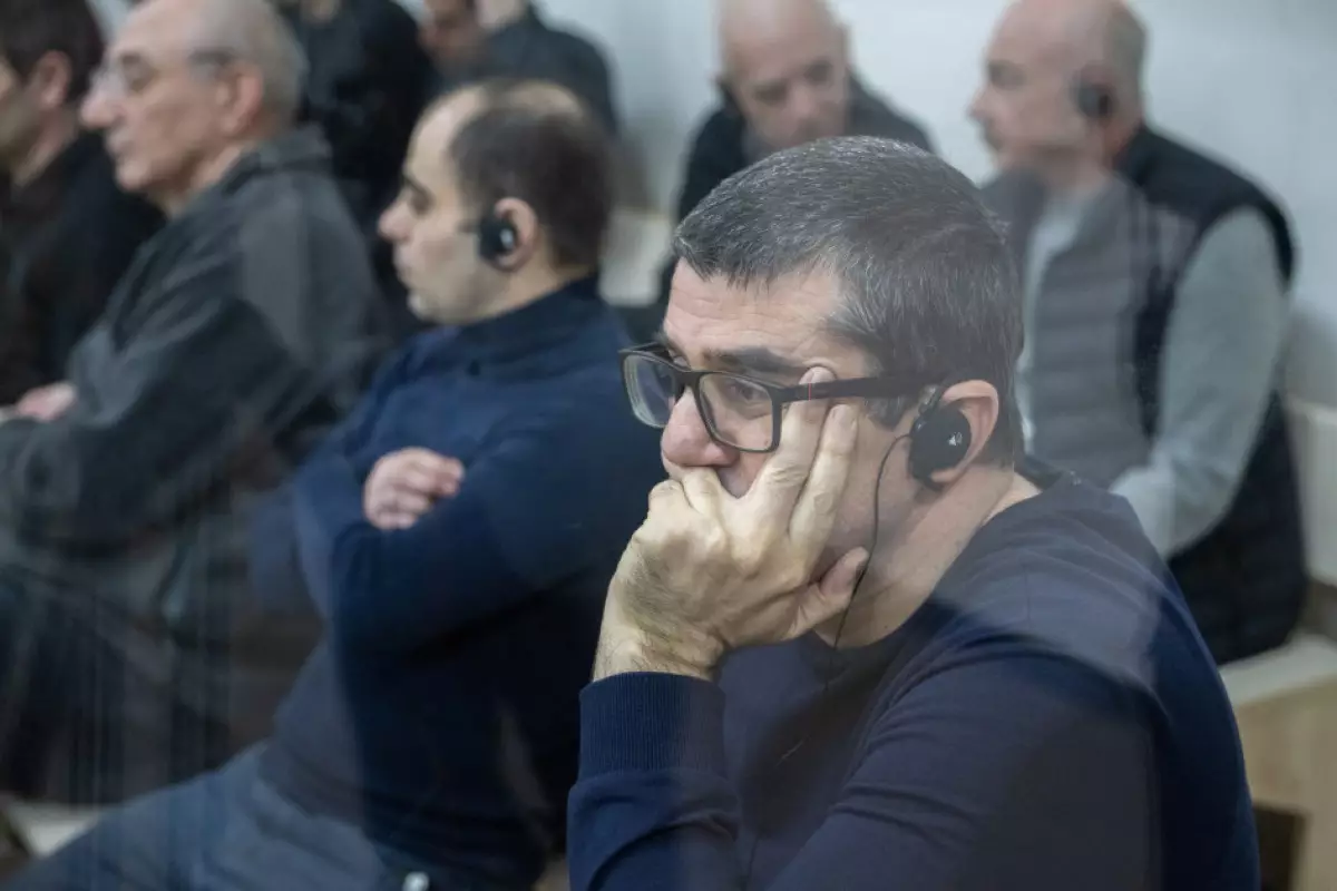 Məhkəmədə Şuşanın Ermənistan tərəfindən işğal edilməsinə qədər baş vermiş hadisələrlə bağlı sənədlər tədqiq olunub