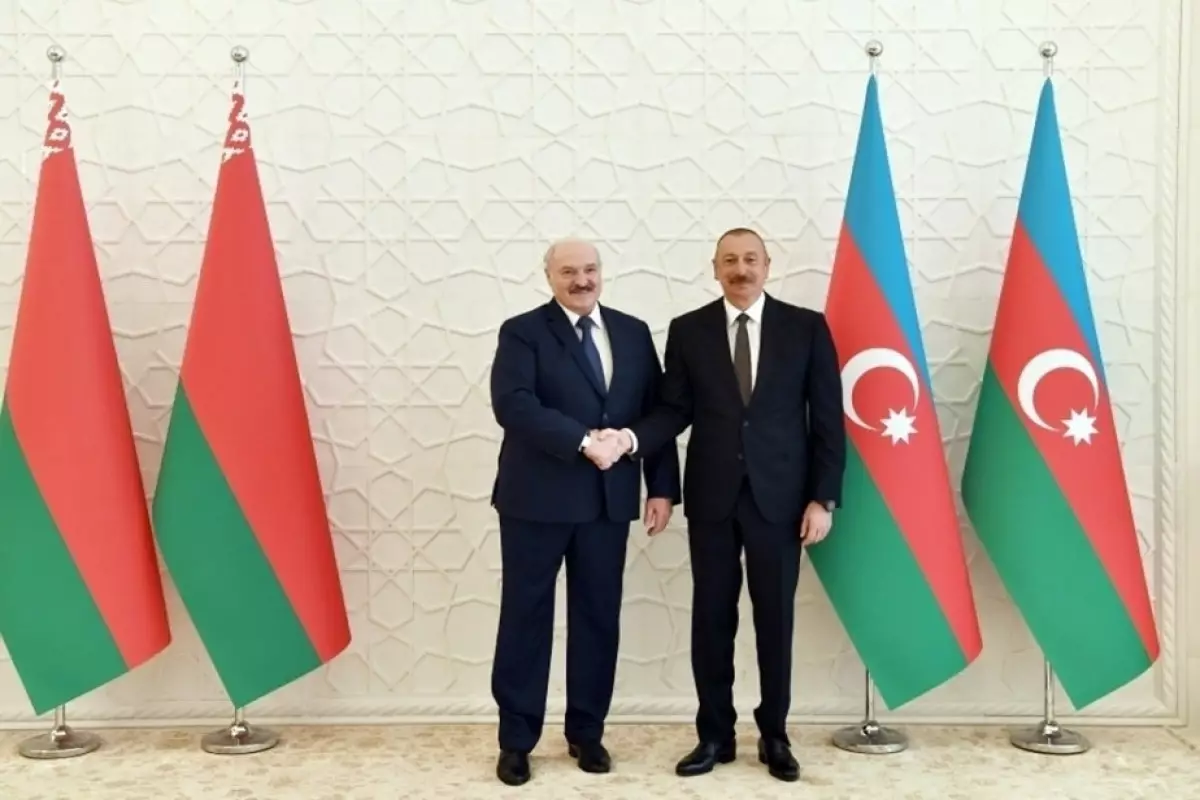 Belarus lideri Prezident İlham Əliyevə zəng edib