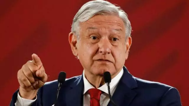 Ekvador hökuməti Meksika səfirini “persona-non-qrata” elan edib