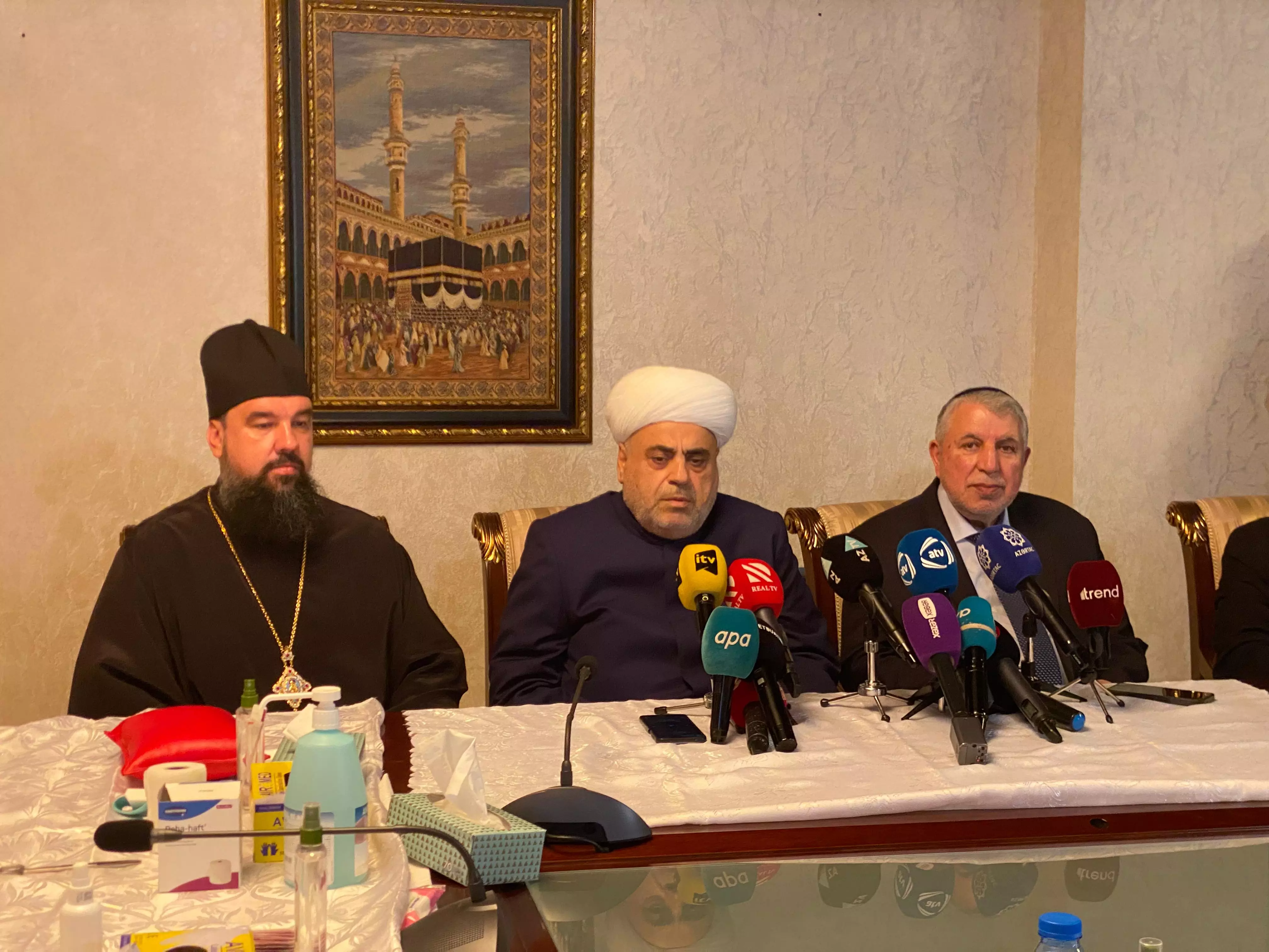 Allahşükür Paşazadə: "30 il ərzində ermənilər məscidlərimizi bərbad hala salıblar"