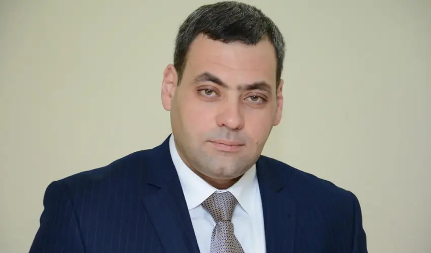 Bəylər Eyyubovun yerinə gələn Fərid Əsgərov kimdir?