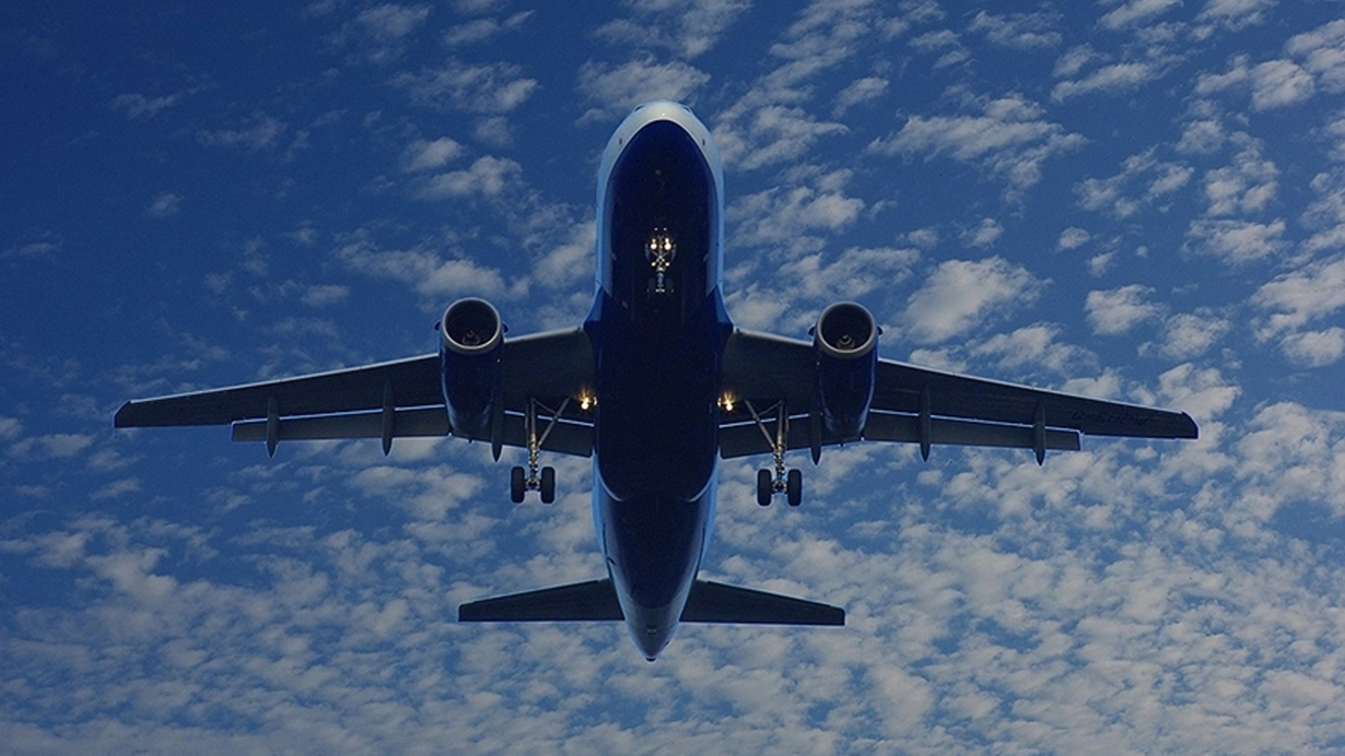 Yaponiyada iki sərnişin təyyarəsi toqquşub