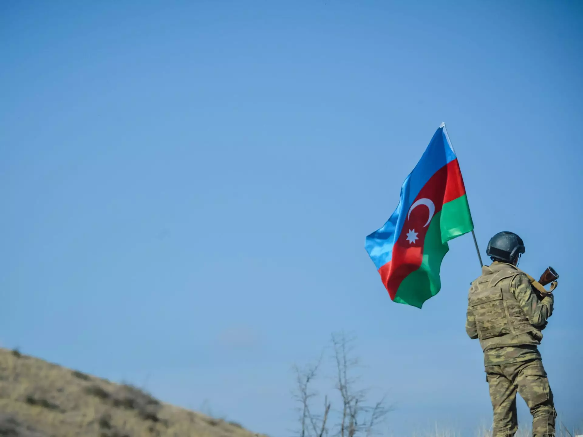 Bu hərbçilərin maaşı artırıldı