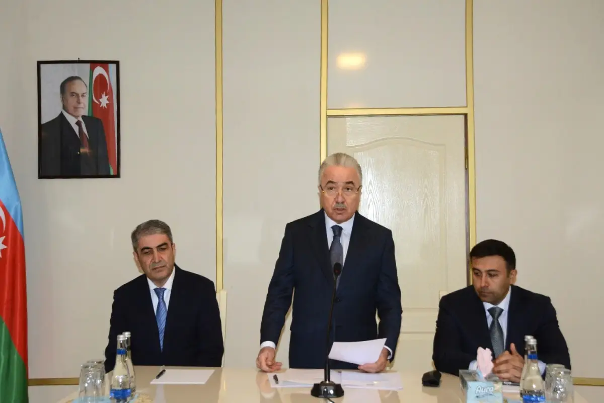 Göyçayın yeni icra başçısı kollektivə təqdim olunub