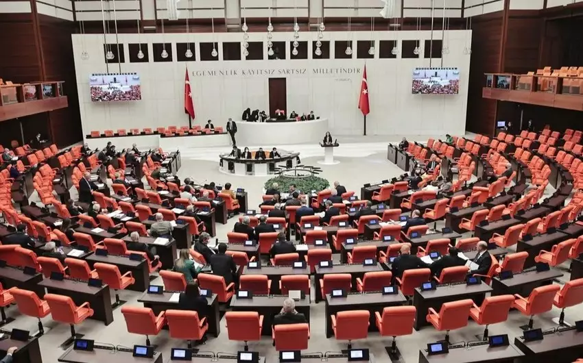 Türkiyə parlamentinə yeni seçilən deputatların and içəcəyi tarix açıqlanıb
