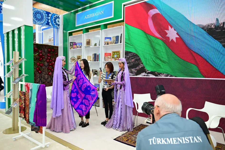 Türkmənistanda “Azərbaycan Milli Günü” – Mədəni irsimizin parlaq təqdimatı