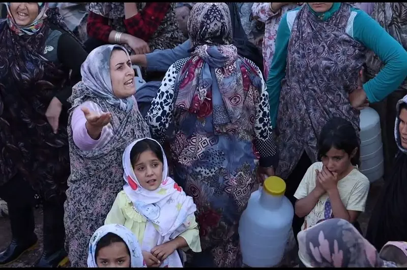 Xoyda onlarla kənddə su yoxdur