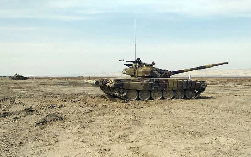 Azərbaycan Ordusunun tank bölmələrinin döyüş hazırlığı yoxlanıldı