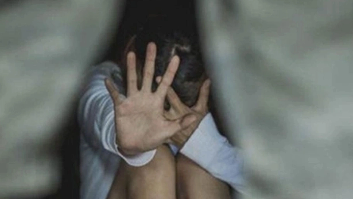 İraqda 7 yaşlı qıza qarşı qan donduran qətl törədilib