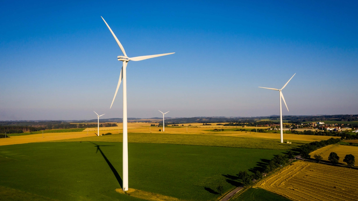 İtaliya bərpa olunan enerjiyə 28 milyard avro investisiya edib