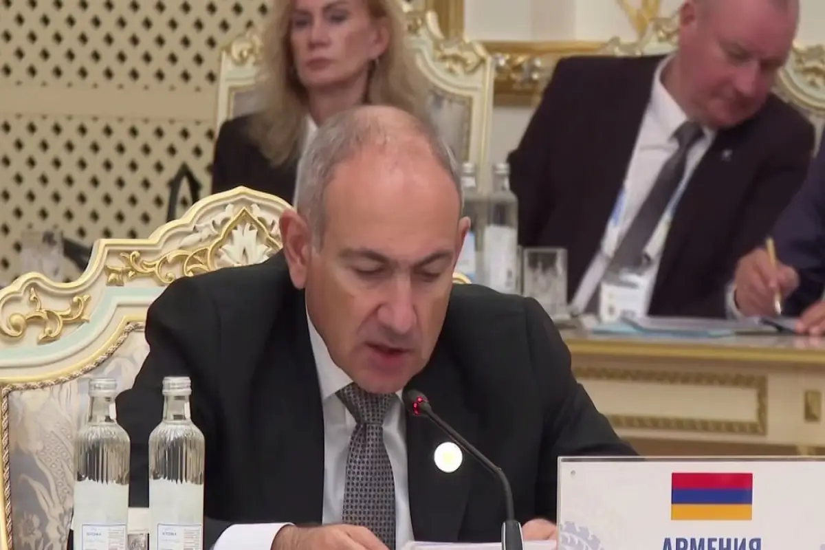 Paşinyan: Sülhün bərqərar olması münasibətilə MDB-nin bütün üzv dövlətlərini təbrik edirəm