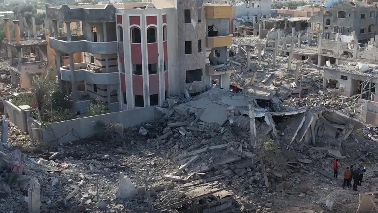 İsrail Xan Yunisi döyüş meydanı elan edib