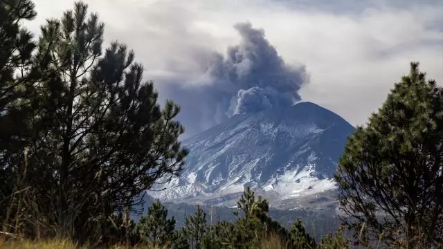Meksikada Popokatepetl vulkanı aktivləşib