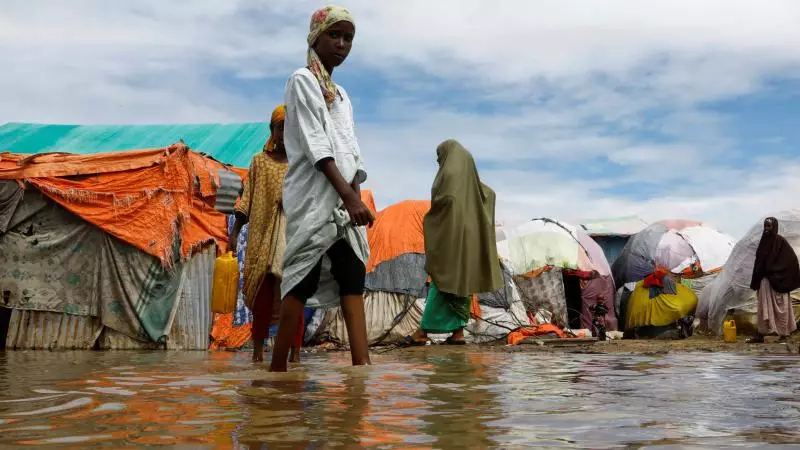 Somalidə leysan yağışlar səbəbindən ən azı 8 min insan evlərini tərk edib