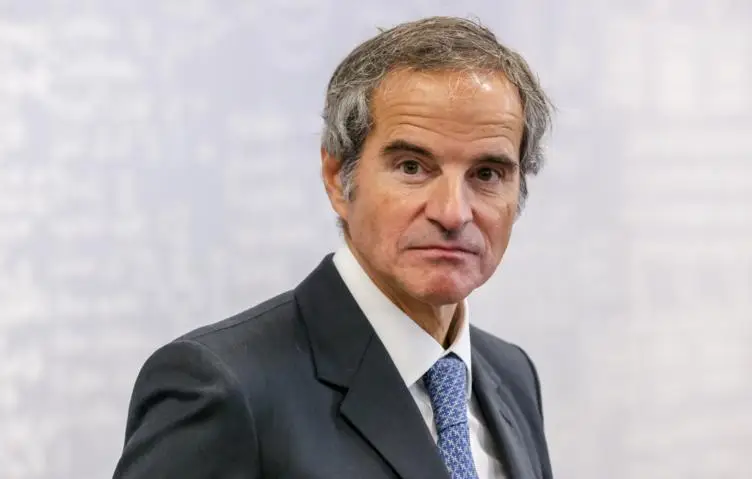 Qrossi BMT baş katibi postuna namizədliyini irəli sürəcək