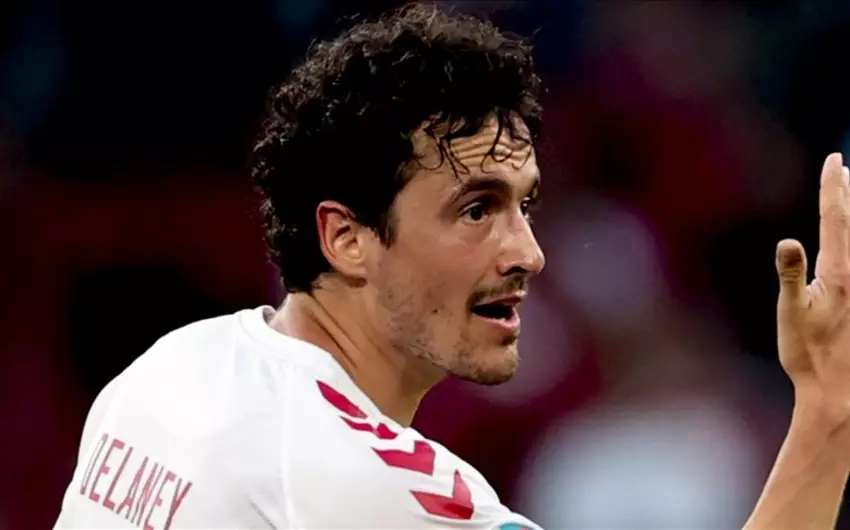 "Sevilya"nın futbolçusu klubdan ayrılıb