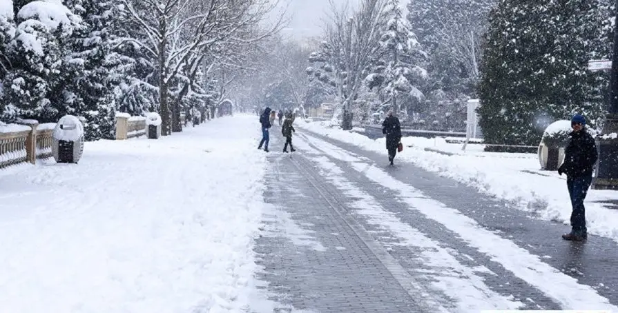 Bəzi rayonlarda qar yağacaq, yollar buz bağlayacaq - XƏBƏRDARLIQ