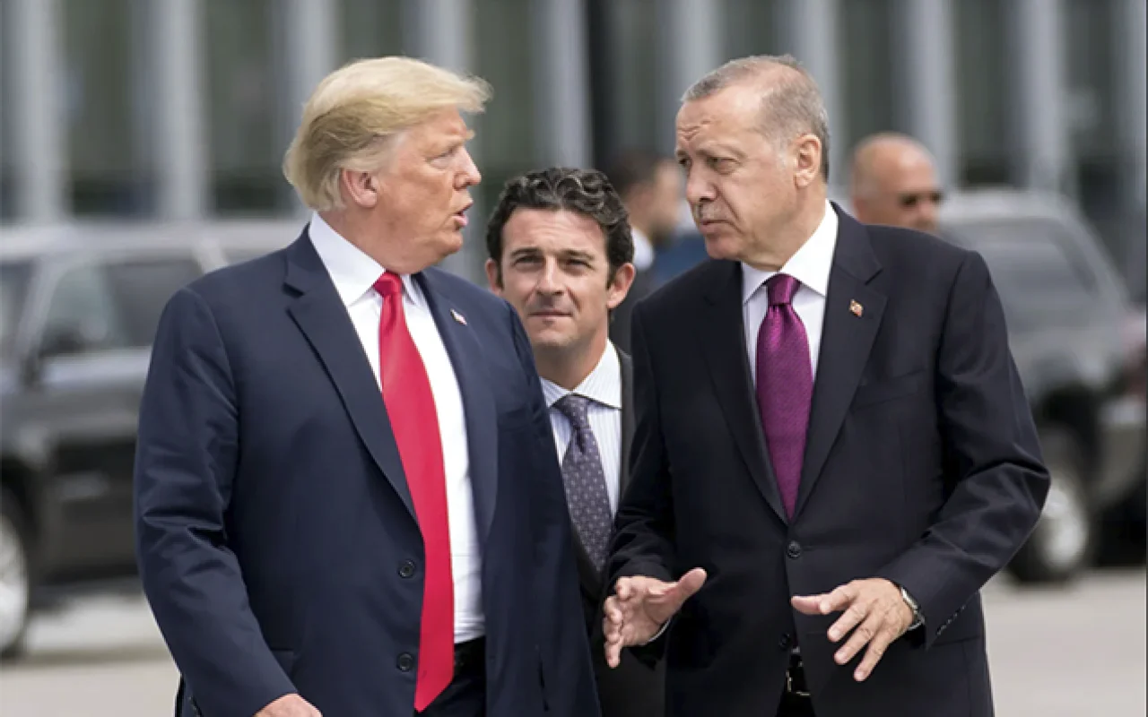 Ərdoğan Trampa İran böhranı ilə bağlı üçtərəfli sammit təklif edib