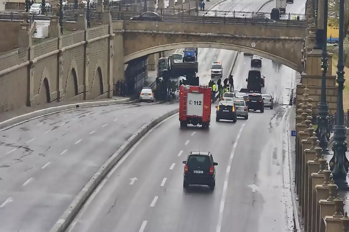 "Bağırov" körpüsündə tuneldə suçəkmə başa çatıb, yol açılıb - YENİLƏNİB