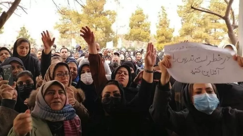 İranda 700 nəfərdən çox qız zəhərlənib