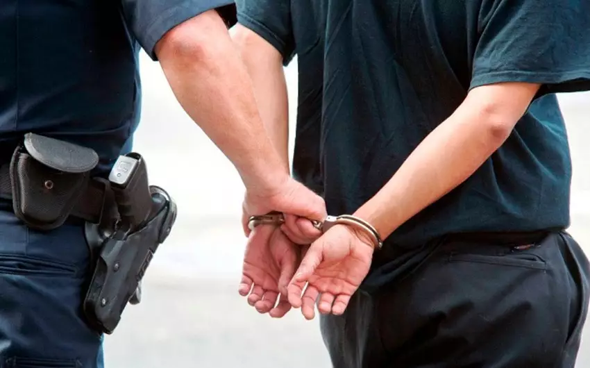 Dələduzluğa görə axtarışda olan 10 nəfər bayram günü saxlanılıb