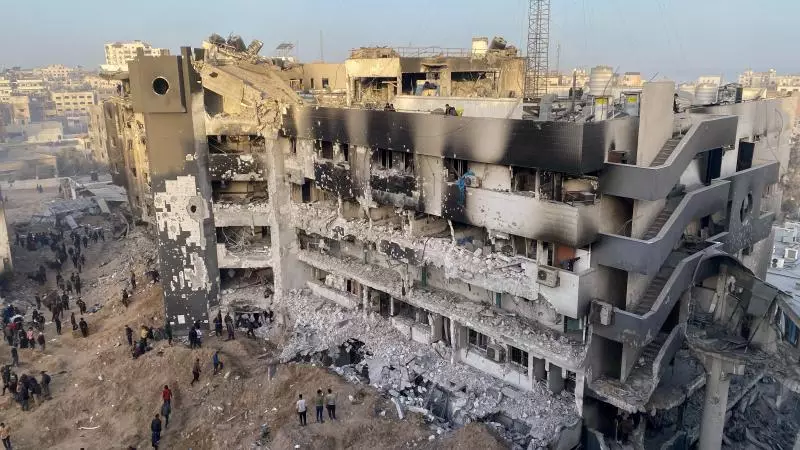 ÜST İsrailin Qəzzada Şifa xəstəxanasını sökməsinə reaksiya verib