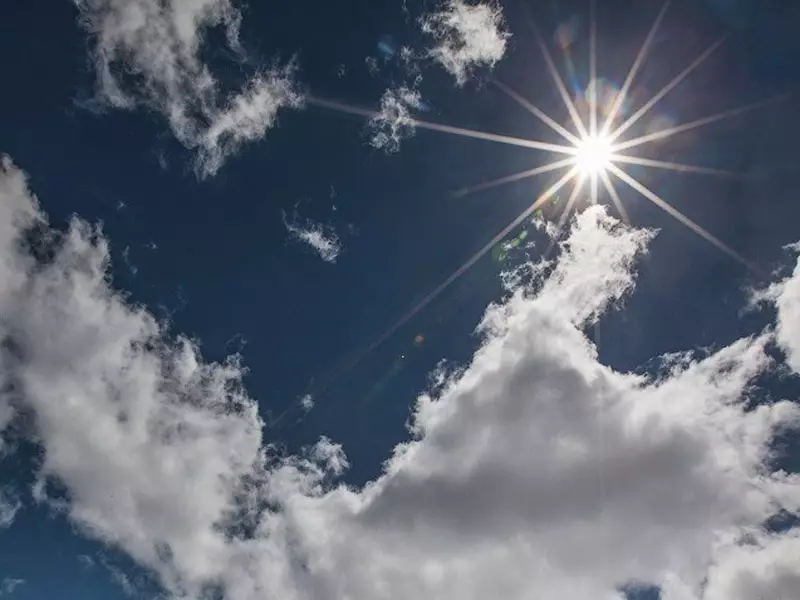 Hindistanda istilərdən ölənlərin sayı artıb