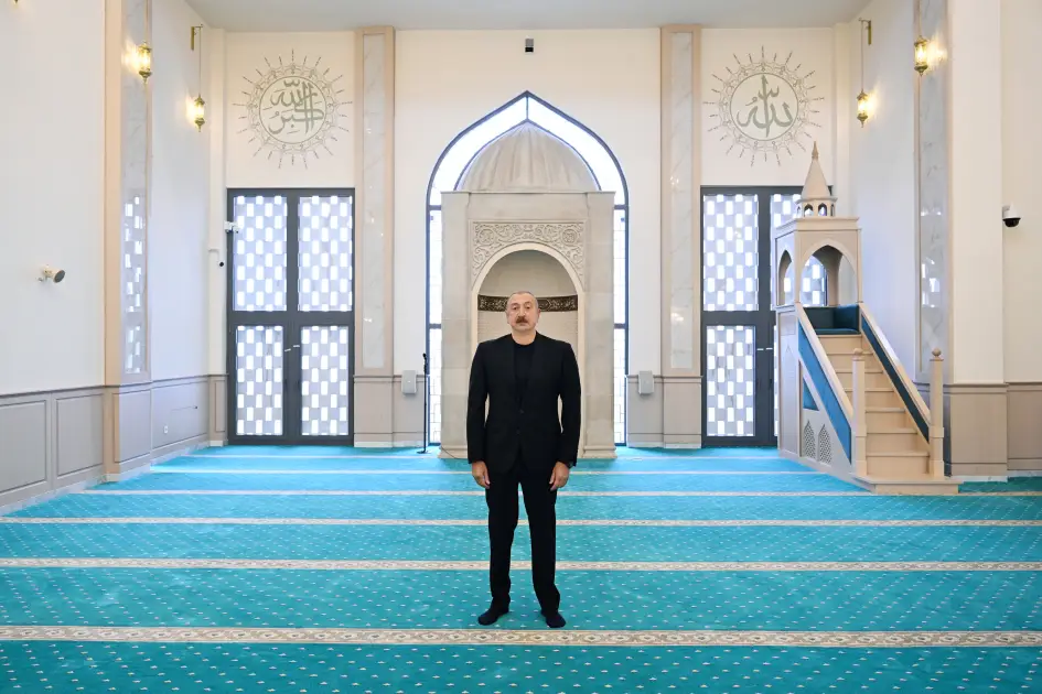 Hadrut qəsəbəsində inşa edilmiş məscidin açılışı olub - FOTO